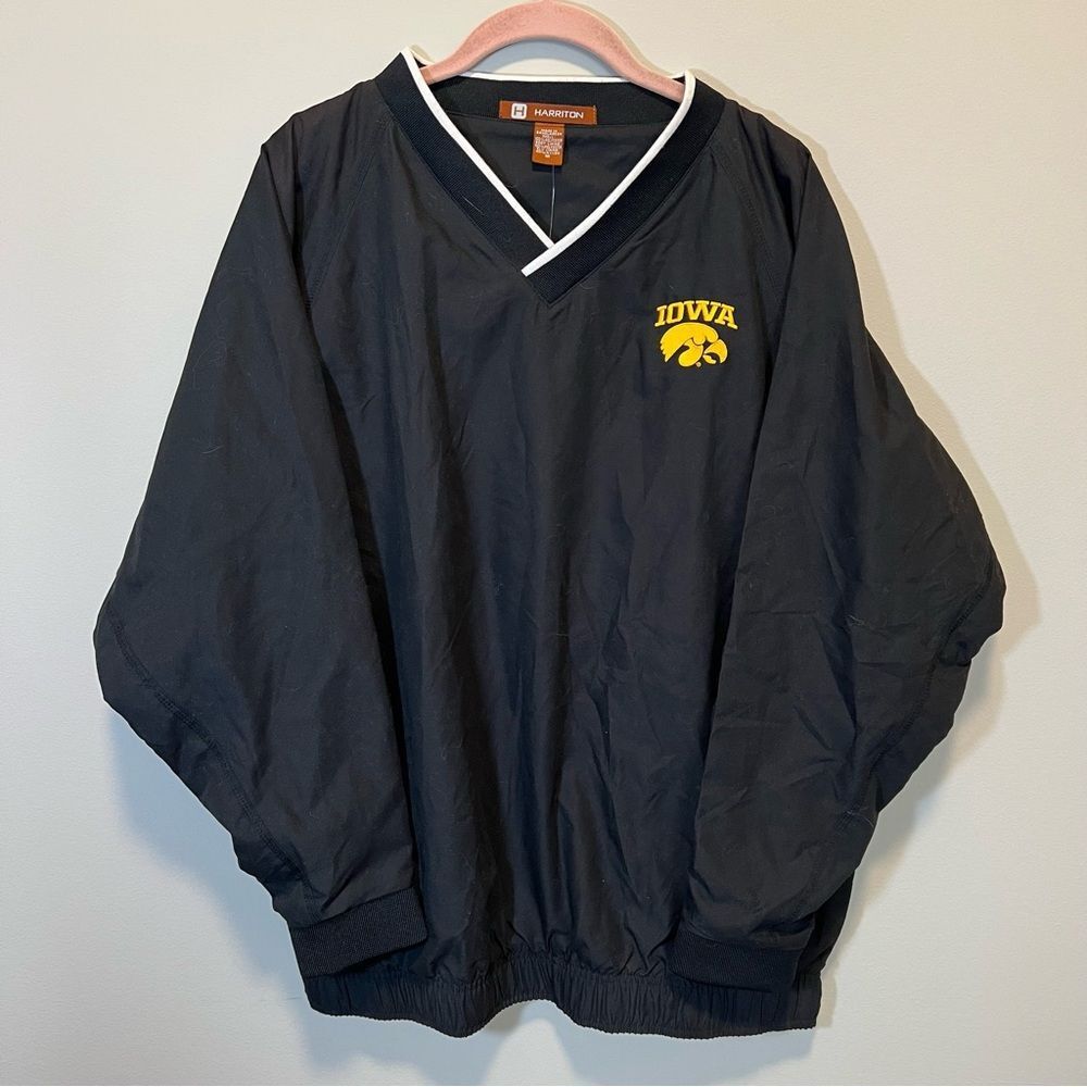 Harriton Black Iowa Hawkeyes Pullover Jacket Medium NWT